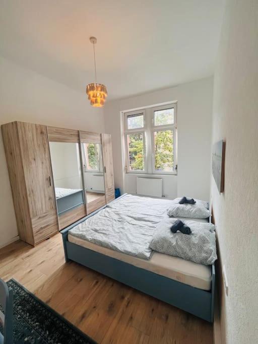 Kuenstlerisches Apartment Karlsruhe Exterior photo