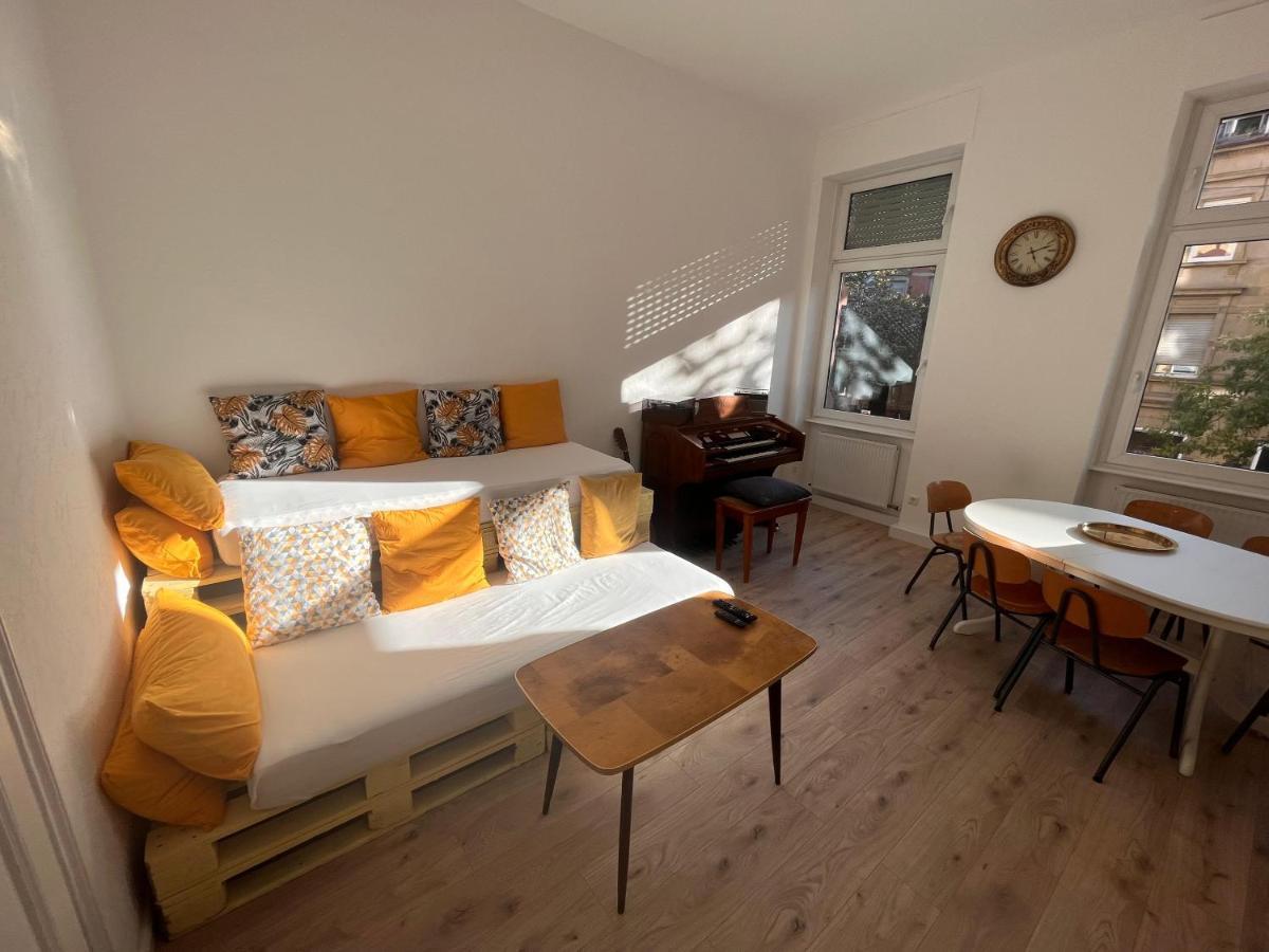 Kuenstlerisches Apartment Karlsruhe Exterior photo